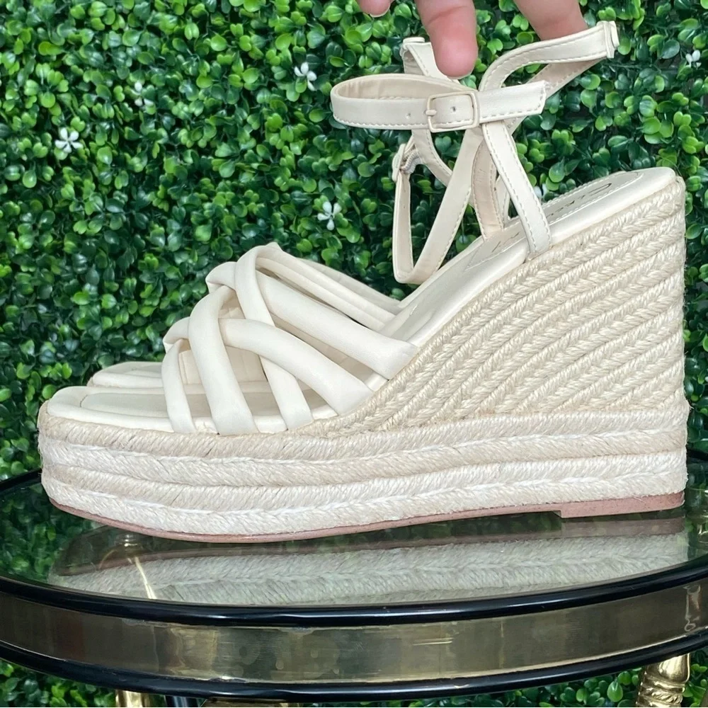 S22 Sam Edelman Irene
